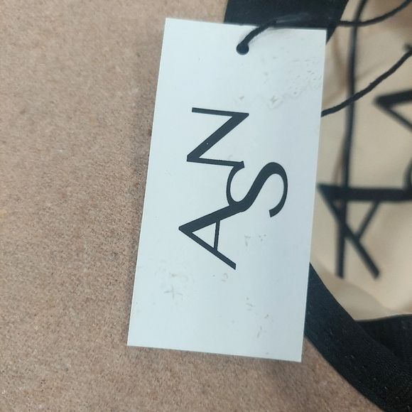 ASN Harper Floppy Hat in Oatmeal Color - Picture 10 of 14